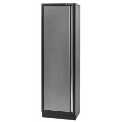 Complete Werkplaatsinrichting, werkbank met metaal omkleed blad, gereedschapskast, gereedschapsbord, 17 laden, 392 x 200 cm. Complete Werkplaatsinrichting, werkbank met metaal omkleed blad, gereedschapskast, gereedschapsbord, 17 laden, 392 x 200 cm.