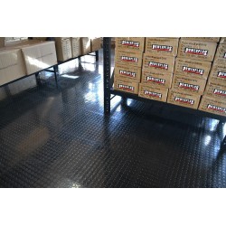 PVC kliktegel zwart 500 x 500 x 7 mm. - Industriële werkplaatstegel met ronde noppen