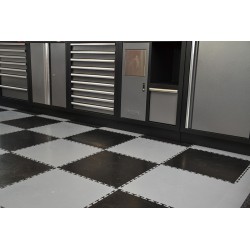 PVC kliktegel zwart 500 x 500 x 6 mm. Vloertegel voor industrieel gebruik - hamerslag anti slip profiel