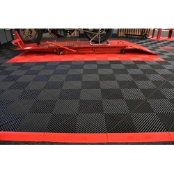 Open kliktegel zwart 400 x 400 x 18 mm. - harde kunststof tegel met open structuur Open kliktegel zwart 400 x 400 x 18 mm. - harde kunststof tegel met open structuur