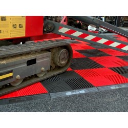 Open kliktegel zwart 400 x 400 x 18 mm. - harde kunststof tegel met open structuur Open kliktegel zwart 400 x 400 x 18 mm. - harde kunststof tegel met open structuur