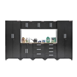 Negendelige set wandkasten voor bijkeuken, opbergruimte en schuur