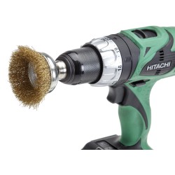 Set van 2 borstels: 1 x 75 mm komborstel + 1 x 100 mm staalborstel. Op 6 mm stift met gegolfde staaldraad / schuurborstels