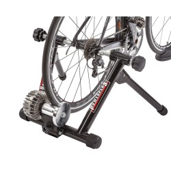 Professionele vloeistof fietstrainer - fluid fiets trainer - Ergotrainer fiets - indoor fietstrainer - binnen.