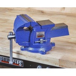 Bankschroef 125 mm. draaibare uitvoering met aambeeld